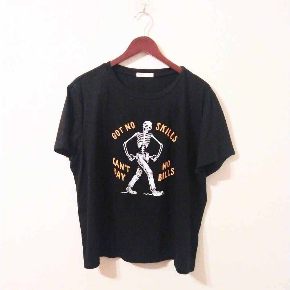 XL ROMWE x Washbeast Letter Skull Graphic Tee